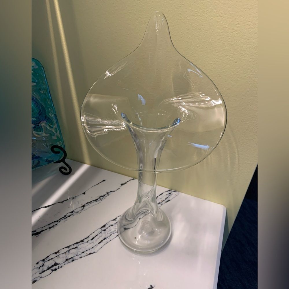 Vintage Jack in the Pulpit Blown Clear Glass Accent Bud Vase with Unique Design